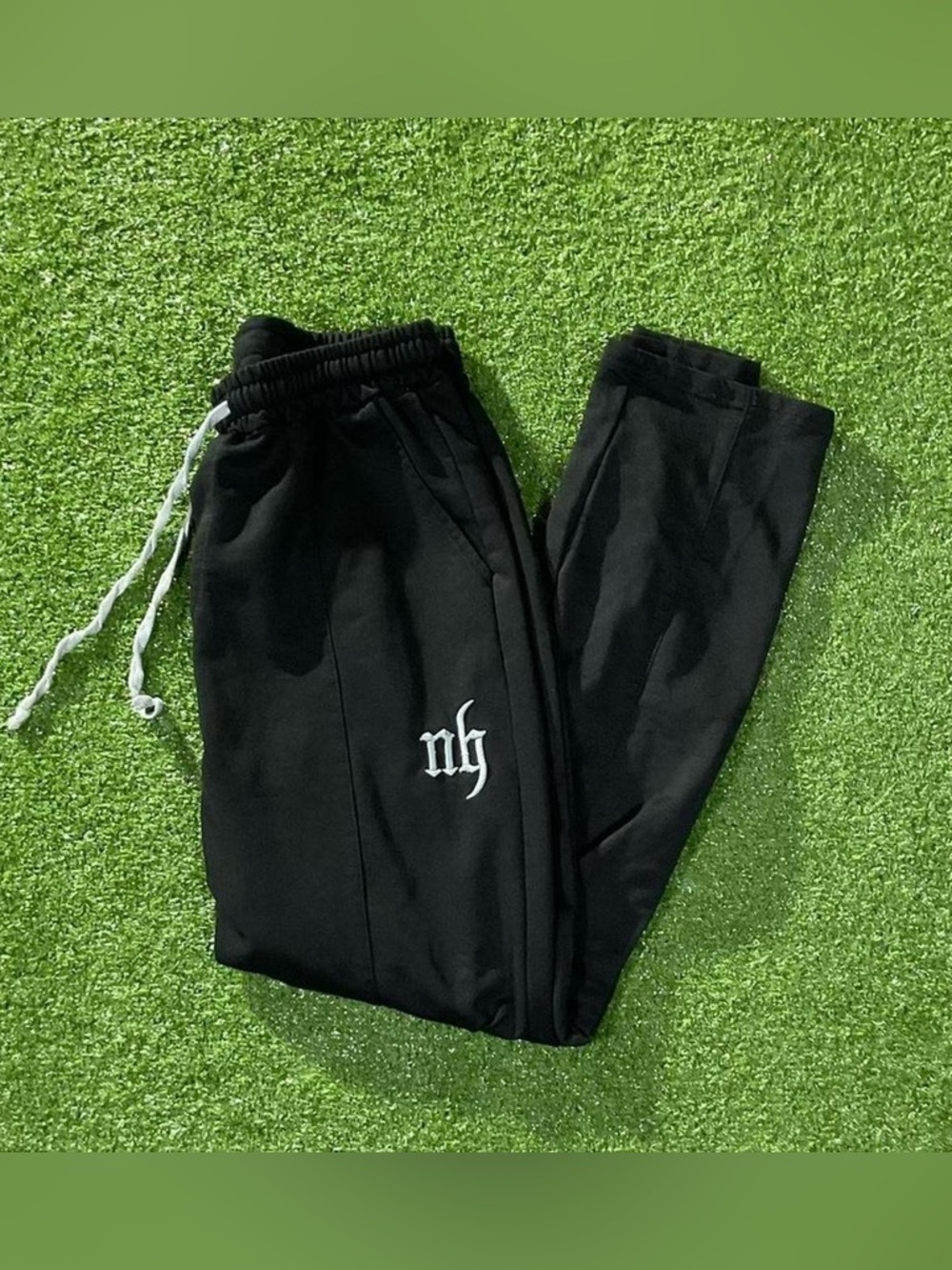 SHEIN Embroidered Black Sweatpants